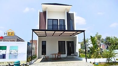 Jual Rumah Eksklusif LT 72 m2 Kawasan Tembalang, Semarang