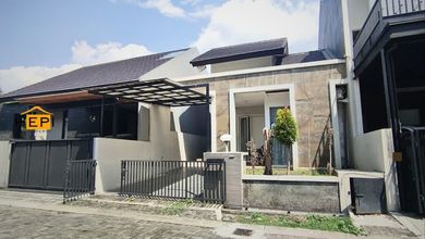 Promo Rumah di Semarang Tengah, Semarang, LB 70m², Harga 2 Miliar