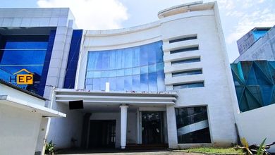 Gedung Kantor Komersial Dekat Simpang Lima ! Area Cbd Semarang !