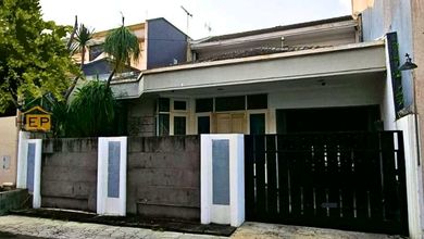 Hunian Mewah di Semarang Tengah, Semarang, 3 KT, LT 180m²