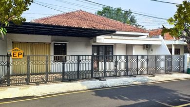 Rumah Favorit di Semarang Tengah, Semarang, 3 KT, Harga 2,5 Miliar
