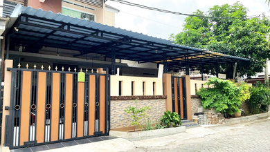 Rumah Mewah Luas 190 m2, di Poris, Tangerang