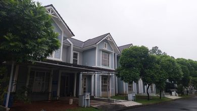 Rumah Modern LT 160 Jual di Suvarna Sutera, Tangerang