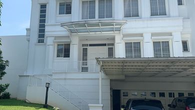Dijual Rumah Mewah 3 lantai di Cluster Amethyst Gading Serpong