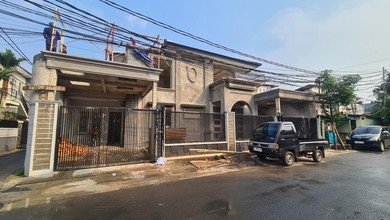 Jual Cepat Rumah Elit di Tebet, Jakarta Selatan, LT 264 m2