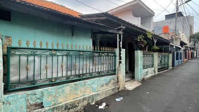 Jual Rumah Siap Tinggal area Tebet, Jakarta Selatan, LT 180 m2