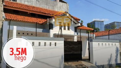 Rumah Premium area pekunden, Semarang, Luas 250 m2