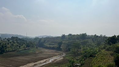 Jual Terjangkau Tanah 253 m2 Tempat Strategis
