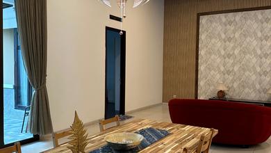 Rumah Megah Furnished Lokasi Strategis Kawasan Kota Baru Parahyangan
