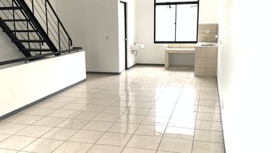 Ruko Modern di Kota Baru Parahyangan, Bandung, LB 140 m2