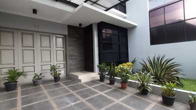 Jual Segera Rumah Mewah di Regol, Bandung, Luas 123 m2