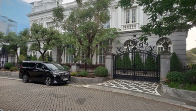 Rumah Modern di Ebony Island, Jakarta Utara, Luas 1500 m2