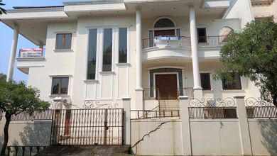 Rumah Modern LT 340 Jual area Ebony Island, Jakarta Utara