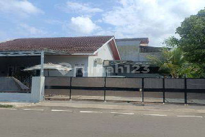 Rumah Mewah Luas 203 m2, area Pulogebang, Jakarta Timur