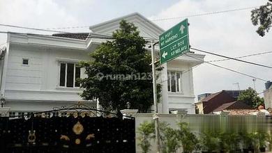 Jual Rumah Bagus Luas 672 m2 area Tebet, Jakarta Selatan