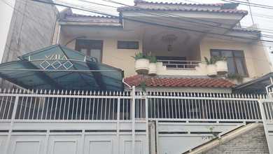 Rumah Premium LT 300 Jual di Duren Sawit, Jakarta Timur