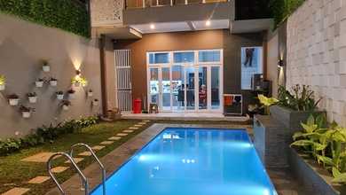 Jual Rumah Megah Luas 210 m2 Area Setiabudi, Bandung
