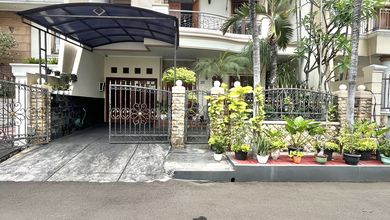Jual Rumah Siap Tinggal area Permata Buana, Jakarta Barat, Luas 200 m2