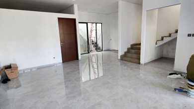 Jual Rumah 200 area Setra Duta, Bandung