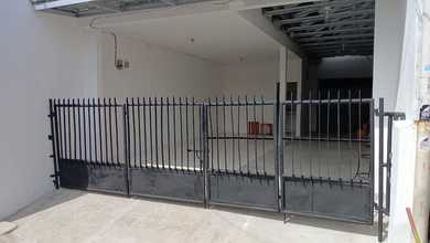 Rumah Modern di Koja, Jakarta Utara, LT 500 m2