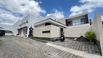 Hunian Elegan di Canggu, Badung, 3 KT, LT 213m²