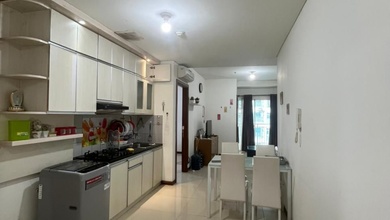 Disewa Apartemen Siap Tinggal 2 BR di Penjaringan, Jakarta Utara Lokasi Terbaik