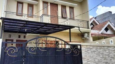 Jual Rumah Bagus LT 120 m2 di Bintaro, Tangerang Selatan