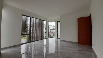 Rumah Mewah LT 212 m2, di BSD City, Tangerang