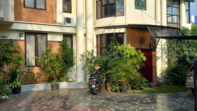 Rumah Modern LT 450 Jual area papandayan, Semarang