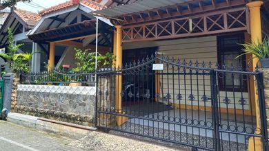 Jual Rumah Mewah LT 164 m2 Kawasan Semarang Selatan, Semarang