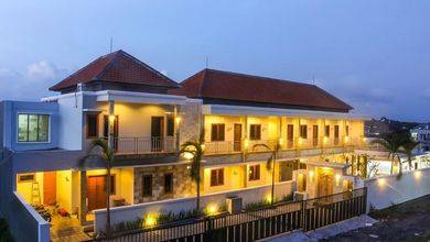 Jual Rumah Bagus LT 554 m2 di Kerobokan, Badung