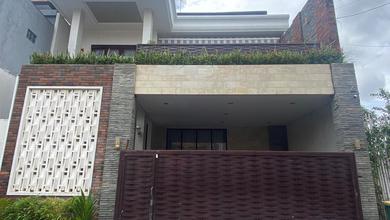 Jual Rumah Cantik Luas 147 m2 di Renon, Denpasar