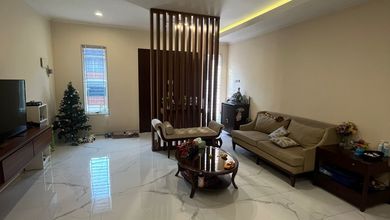 Rumah Modern di Pantai Indah Kapuk, Jakarta Utara, LT 300 m2