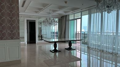 Jual Terjangkau Apartemen di Kebayoran Baru 4br Kawasan Strategis