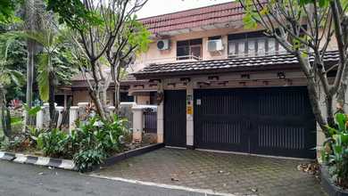 Rumah Hook Bawah Njop Di Pondok Indah Jakarta Selatan