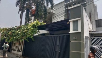 Jual Rumah Bagus LT 245 m2 di Kembangan Selatan, Jakarta Barat