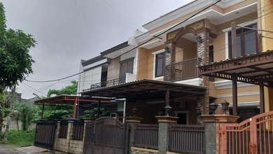 Jual Rumah Mewah Luas 133 m2 Area Karawaci, Tangerang