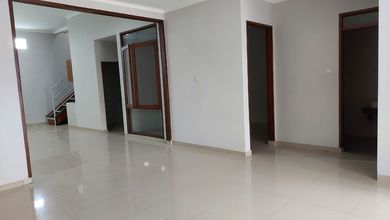 Jual Rumah Mewah LT 162 m2 di Buah Batu, Bandung