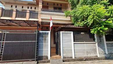 Rumah Modern area Pondok Kelapa, Jakarta Timur, Luas 242 m2