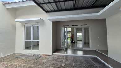 Rumah Semi Furnished Daerah Strategis di Kota Baru Parahyangan