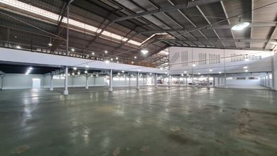 Gudang kamal Muara Jakut