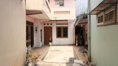 Rumah Modern LT 200 Jual di Gunung Sahari, Jakarta Pusat