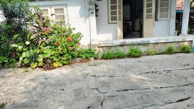 Jual Rumah 304 di Kebon Jeruk, Jakarta Barat