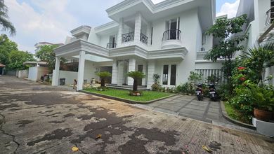 Rumah Lebak Bulus Dalam Komplek Area Lebak Bulus Jakarta Sekatan