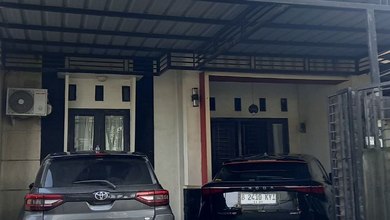Rumah Second 2 Lantai Di Komplek Bumi Arya Sena Jati Kramat Bks
