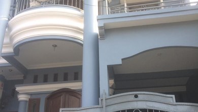 Rumah 3 Lantai Di Komplek Bojong Menteng Bekasi