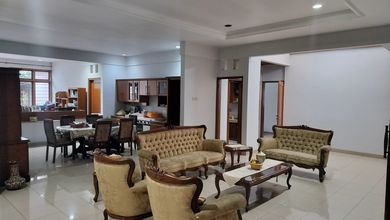 Rumah Modern LT 807 Jual di Gunung Batu, Bandung