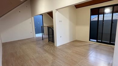 Jual Rumah Bagus LT 96 m2 area Alam Sutera, Tangerang