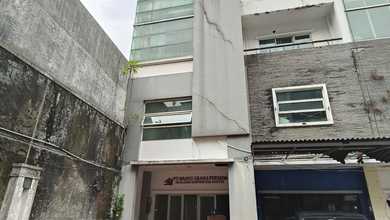 Ready to Use Ruko Usaha di Radio Dalam Jakarta Selatan dengan LB 311m2