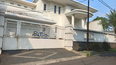 Rumah Mewah LT 836 m2, area Permata Hijau, Jakarta Selatan
